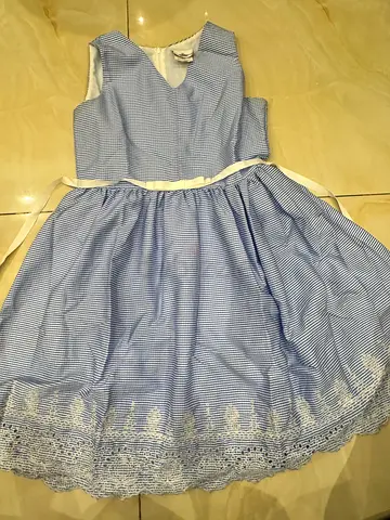 Blue striped sleeveless girls dress with lace hem