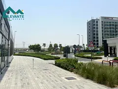 Boulevard frontage | Prime Road Facing Retail | High Visibility
