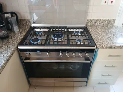 Siemens Freestanding IQ700 Top Gass With Electric Oven Cooking Range