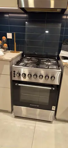 Stainless Steel Freestanding Gas Cooker with Oven - Good Condition