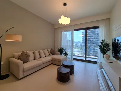 Modern | Fully Furnished | Vacant