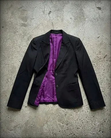 Corporate shoulder padded blazer