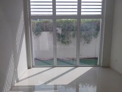 SPACIOUS 1BR | Single Row | Instant High ROI