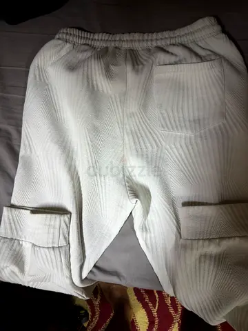 Cream textured high-waist casual trousers, size 34