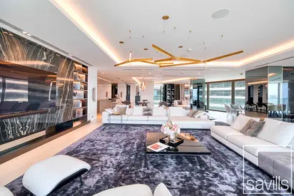 Waterfront Masterpiece | Award-Winning Design
