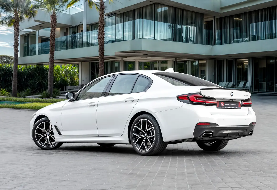 BMW 5-Series 2023