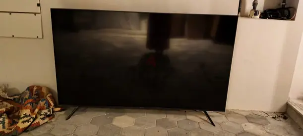 Samsung 75” Crystal UHD 4K Smart TV (UA75AU7000) – AED 1,500