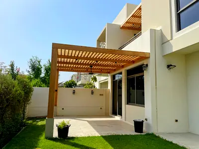 Direct from Owner | No Agency Fee | Upgraded 4Bed+Maid Corner Villa | On the Park | Noor Townhouses