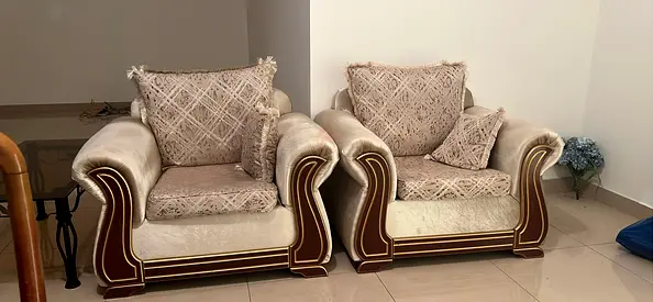 Pair of Classic 2-Seater upholstered Armchairs — Beige