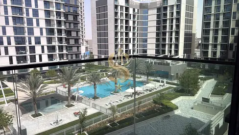 Ultra-Modern Studio | Pool View | Expo Park