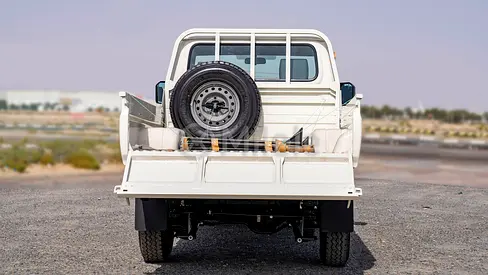 صورة 10 لـ 2026 Toyota LAND CRUISER 70 SERIES