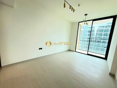 Semi Furnished | High-Floor | Well maintained