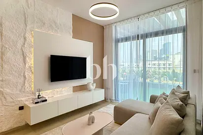 Fully furnished | Vacant | Upgraded | Park View