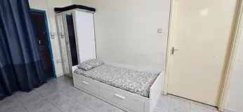 Executive bed space available in Al Butina sharjah for Muslim pakistani indiain