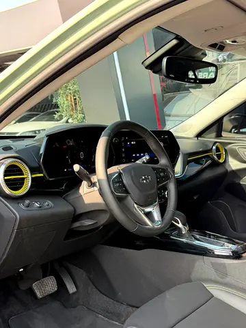 Chevrolet Trax Active, миниатюра 16