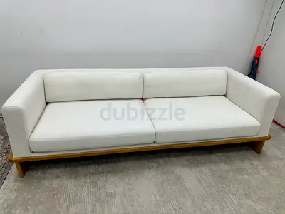 Looks great condition cratebarrel three seater sofa