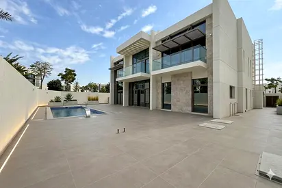 Stunning 6BR Villa | Unfurnished | Inquire Now