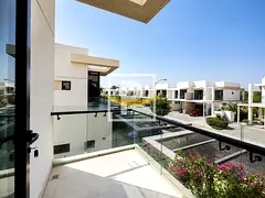 Spacious Villa | Well-Maintained | Vacant