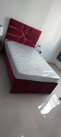 Maroon Velvet Double size Bed with Tufted Headboard and Mattress for sale!