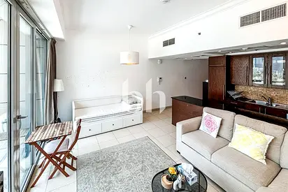 Spacious Studio Apartment for Rent | Vacant Now.