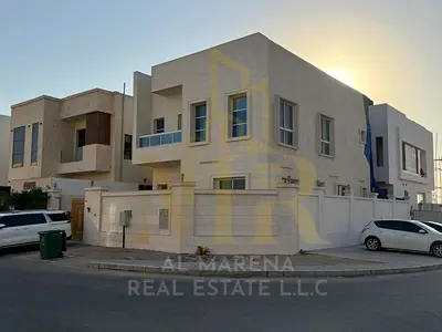 At a price inclusive of electricity, water and air conditioning, own a luxurious villa in Al Rawda 3 - Ajman | Two floors and a roof | 4 master bedroo