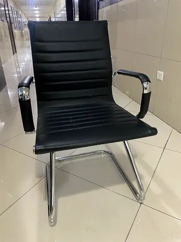 Black Leatherette Office Visitor Chair with Chrome Frame