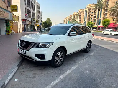 Nissan Pathfinder SL 2018 | GCC Specs | Well Maintained
