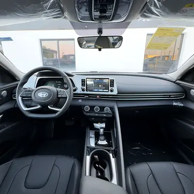 Hyundai Elantra Limited, миниатюра 5