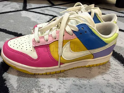 AED 299 – Original Nike Dunk Low Multi-Color