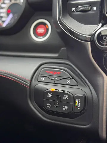 2022 RAM 1500 TRX 照片 15