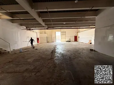 مستودع مميز للإيجار في الشارقة، منطقة الصجعة الصناعية
