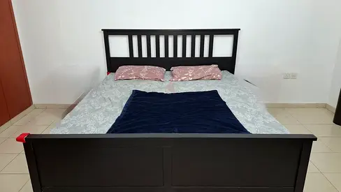 King Size Wooden Bed with big Spring Matress