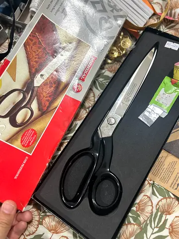 Heavy-duty Tailor/ Fabric Scissors - Large Sewing Shears and accessories