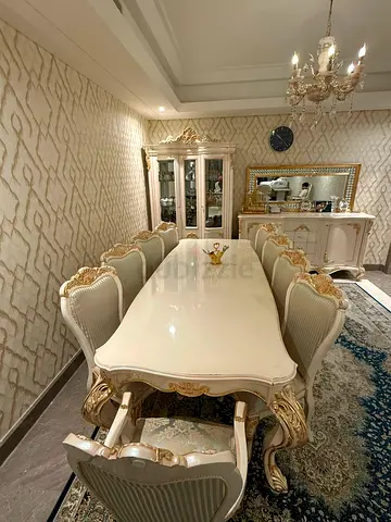 Elegant Turkish Classical Style 10-Seater Dining Set
