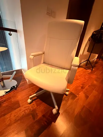 IKEA MILLBERGET Swivel Chair – Beige (Murum), Like New