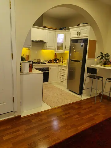 Huge 1 Bedroom Apartment Monthly