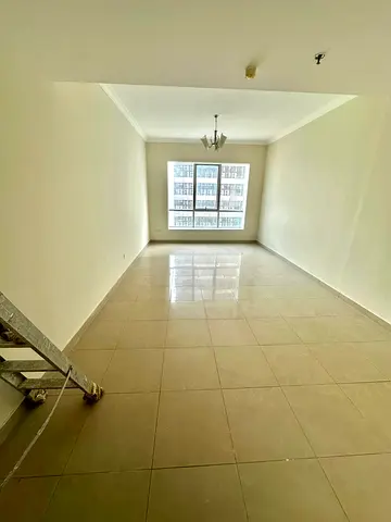 Two bedrooms and a living room with a balcony, gym, swimming pool, and parking; view of Al Khan Corniche. Payment in 4 or 6 installments.