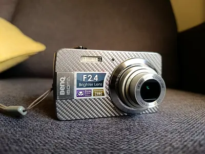 BenQ 16MP Compact Digital Camera with F2.4 Lens