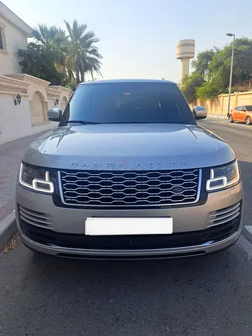 Land Rover Range Rover Vogue SE Supercharged 2018 | GCC Specs