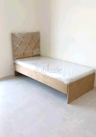 Modern Single Bed Frame with Mattress