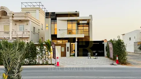 Spacious Villa for Sale in Al Muwaihat 1 - Prime Location