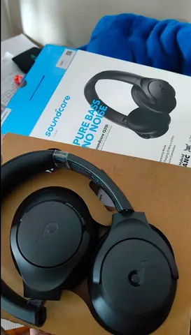 Anker Q20i