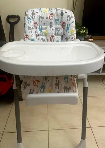 Giggles Alvaro High Chair For Sale