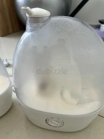 Air humidifier (white) - lightly used