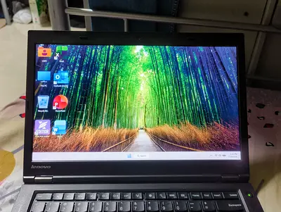 Lenovo Laptop - Good Working Condition (need power, battery problem)