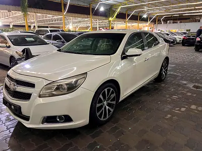 2013 Chevrolet MALIBU photo 4