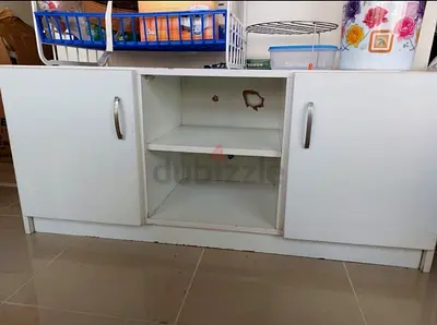 Small TV cabinet in good condition for immediate sale