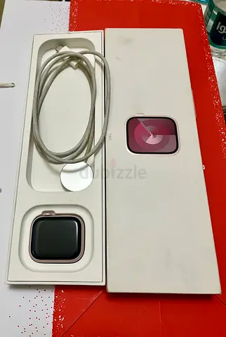Apple Watch Series 9 (41) GPS + cellular, battery 95 (original charger and box)extra a few straps