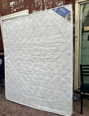 King size mattress 180x200cm. All types mattress available