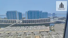 Beautiful 1BR | High Floor | Canal View